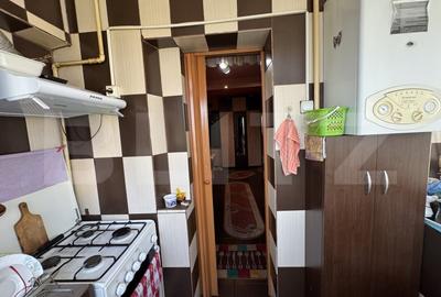 Apartament cu 3 camere, decomandat, zona Mall - 5