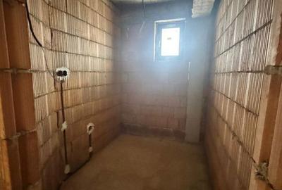 Apartament cu 3 camere în Central - 12