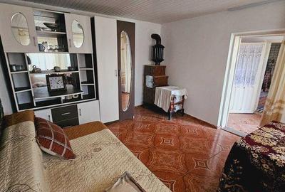 Casă cu 2 camere cu Teren 57 Mp în Grozești - 5