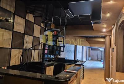 Spațiu comercial, de 503 mp, în Central - 4