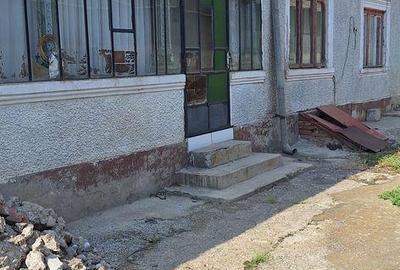 Casă cu 4 camere decomandat cu Teren 715 Mp în Central - 13