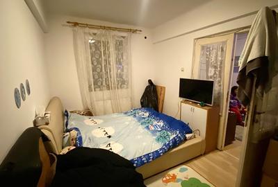 Apartament cu 3 camere semidecomandate , Grigorescu , 50 mp - 2