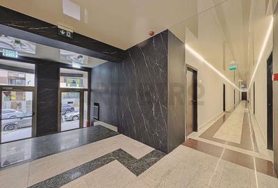 Zero comision, 280mp birou - productie, studio foto Banu Manta, 13'[M] - 9