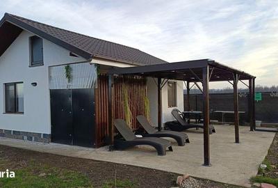 Casă cu 1 camere cu Teren 30 Mp în Bradu