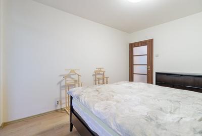Apartament cu 3 camere semidecomandat, mobilat în Drumul Taberei - 9