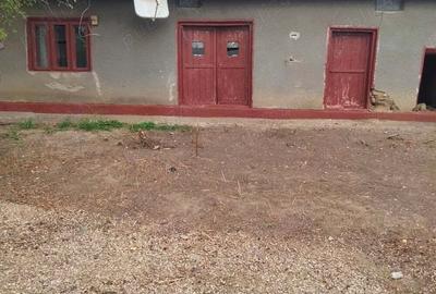 Casă cu 3 camere în Vâlcele - 1