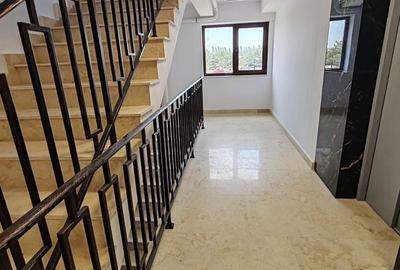 Garsonieră decomandată în Bucium - 5
