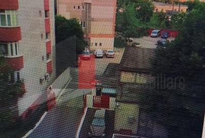 Apartament cu 2 camere decomandat în 13 Septembrie - 7