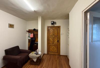 Apartament 3 camere, decomandat, zona Gojdu - 11