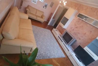 Dau in chirie ap 4 camere Centrul Nou , satu mare - 3