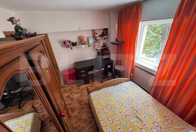 Apartament de vanzare, cu 3 camere, 73 mp, zona Calea Bucure - 11