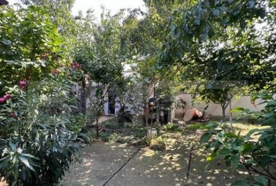 Casa pe strada Corvinilor cu trei apartamente - 4