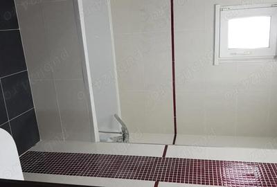 Apartament cu 4 camere decomandat în Central - 2