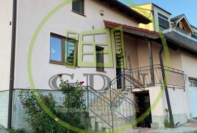 Casă individuală cu 3 camere cu Canalizare în Cristian - 1