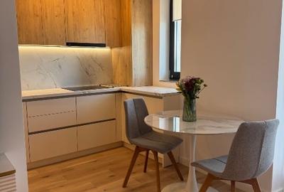Apartament cu 2 camere decomandat, mobilat în Central - 2