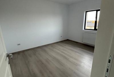 Apartament cu 2 camere în Holboca - 11