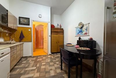 VILĂ INDIVIDUALĂ | CURTE PROPRIE 30 MP | ZONA DACIA - 22