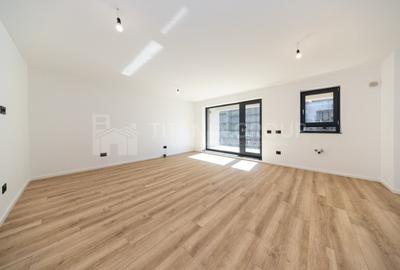 Apartament cu 2 camere semidecomandat în Tractorul - 6