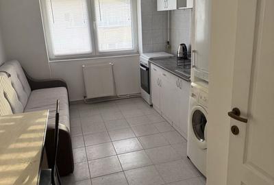 Garsonieră decomandată în Dosu Bricii