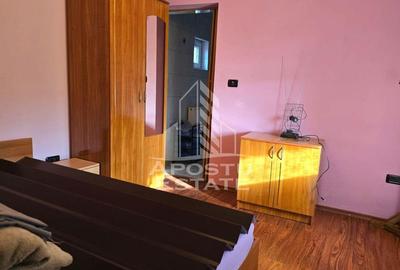 Casa la rosu, de vanzare, in Curtici, jud. Arad. - 1