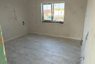 Casă cu 4 camere în Central - 5