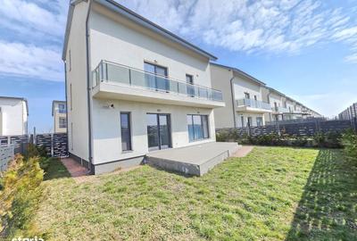 Casă cu 5 camere decomandat cu Teren 300 Mp în Central - 2