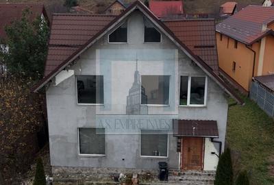 Casa/Villa , 5 camere, singur în curte, 960 mp teren- zona Tarlungeni - 3