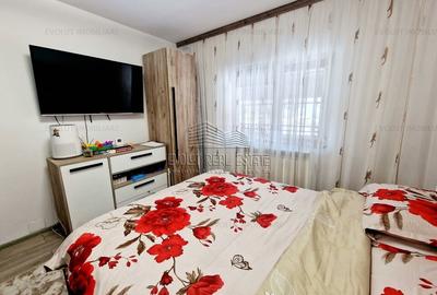Apartament 3 camere de vanzare decomandat Inel 2 - 11