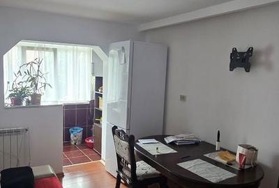 Apartament cu 2 camere decomandat în Central - 2