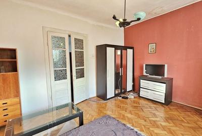 Casa individuala cu 250 mp de teren,  cartier Gruia - 2