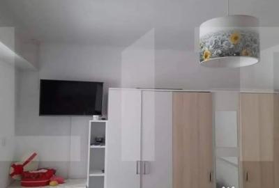 Casă cu 3 camere cu Teren 363 Mp în Curtici - 1