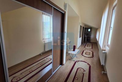 Casă cu 6 camere cu Teren 1361 Mp în Dubova - 9