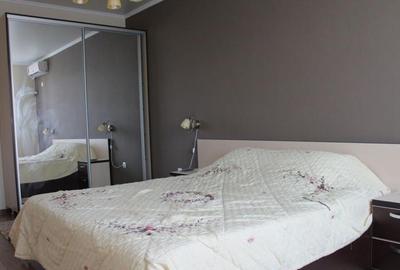 Apartament cu 2 camere decomandat în Magheru - 1