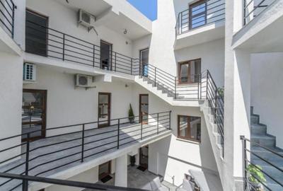 Casă cu 20 camere cu Teren 550 Mp în Central - 15