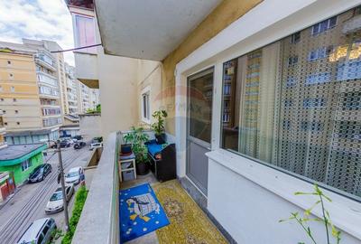De Vanzare, Bd. Unirii, apartament cu 3 camere, boxa si garaj De Vanzare, Bd. Unirii, apartament cu 3 camere, boxa si garaj - 15