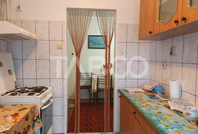 Apartament 2 camere decomandate 57 mp balcon bloc cu acoperis Cisnadie - 8
