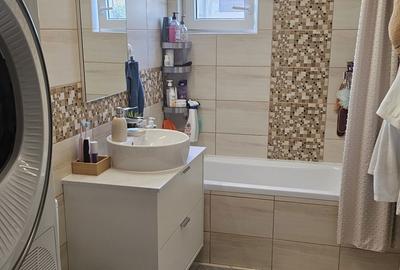 Apartament cu 3 camere decomandat în 1 Mai - 13