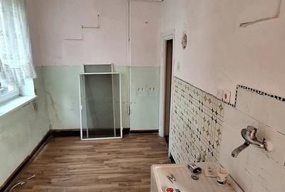 Apartament cu 2 camere decomandat în Central - 2