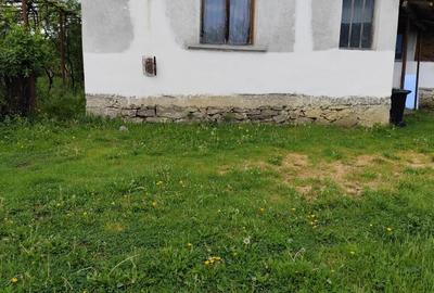 Casă cu 4 camere în Aleuș - 2