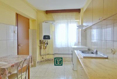 Apartament cu 4 camere decomandat, mobilat în Alfa - 3