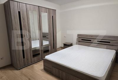 Apartament cu 3 camere, 77 mp, zona Micro 17