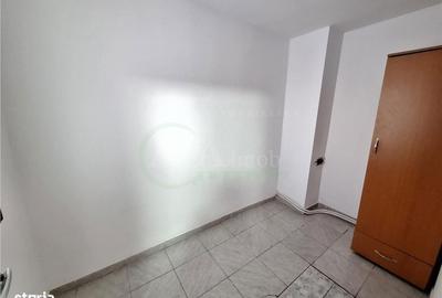 Casă cu 4 camere în Central - 1