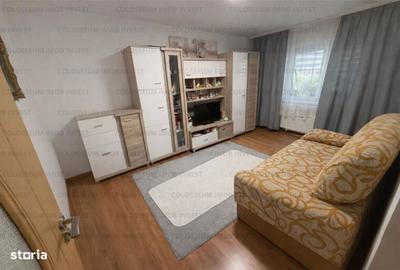 Apartament cu 2 camere decomandat în Tractorul