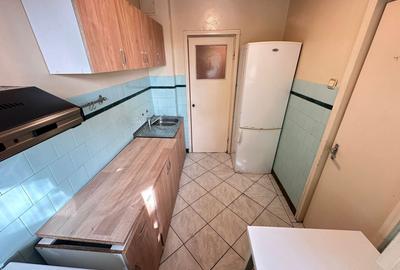 Apartament cu 3 camere semidecomandat în Crângași - 4