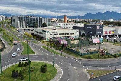 Garsonieră semidecomandată în Central