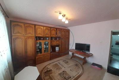 Apartament cu 3 camere decomandat, mobilat în Central - 18