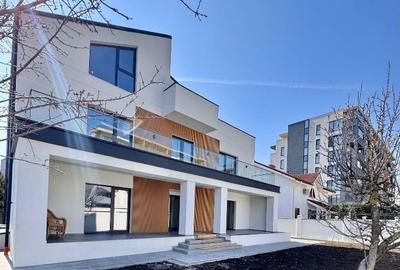 Casă individuală cu 8 camere în Herăstrău
