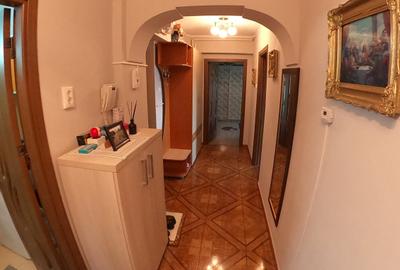 Apartament cu 3 camere decomandat, mobilat în Cazino - 8