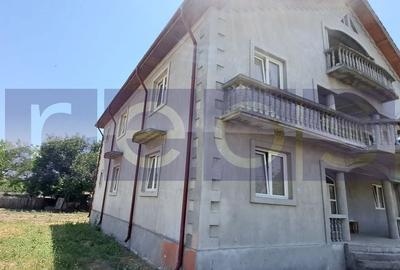 VANZARE VILA DIN BCA + TEREN 1.400 MP | STRADA PRINCIPALA | CRANGU, TELEORMAN - 2