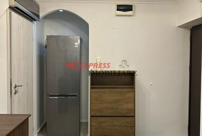 Apartament cu 4 camere semidecomandat, mobilat în Dristor - 11